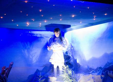 Fotografía del ángel anunciador del nacimiento de Jesús, en el Belén Viviente de Castro-Urdiales, Cantabria
